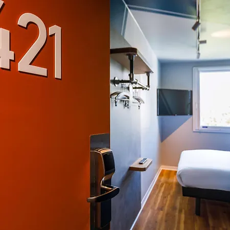 Ibis Budget Lyon Villeurbanne Exterior photo