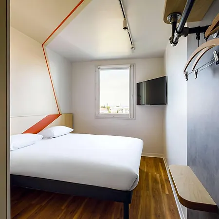 Ibis Budget Lyon Villeurbanne Exterior photo